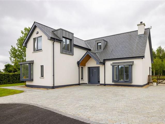 Cnoc Suain, Castle View, Kilsallaghan, Swords, County Dublin Morton & Flanagan Ltd. Swords 4819 MyHome. Ie Residential