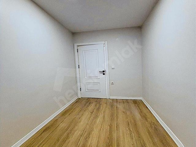 CSG GROUPDAN METROYA KOMŞU 2+1 SÜPER LÜKS ARA KAT DAİRE