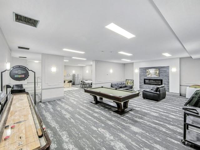 Crown Tower Apartments 2 Bedroom Apartment for Rent at 16 Towering Heights Blvd, St. Catharines, ON L2T 3G9 Glenridge