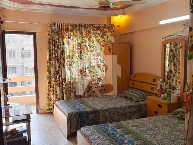 Crown Garden 3 Bed Drawing Dining Apartment Block 4 Gulistan E Jauhar