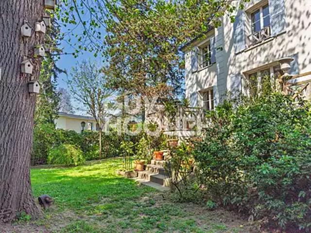 Croissy sur Seine 78290 Achat / Vente maison 8 pièces t8 au dernier étage terrasse