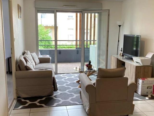 Croix Daurade Bel appartement 2 pièces avec Balcon et un parking