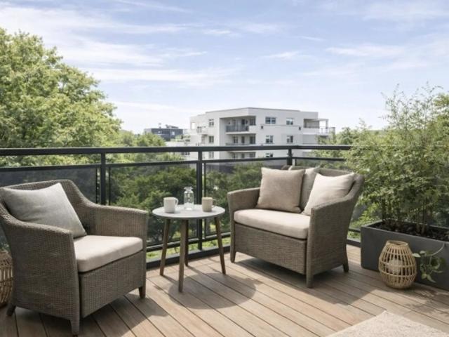 CROIX DE CHAVAUX: 4 PIECES AVEC TERRASSE