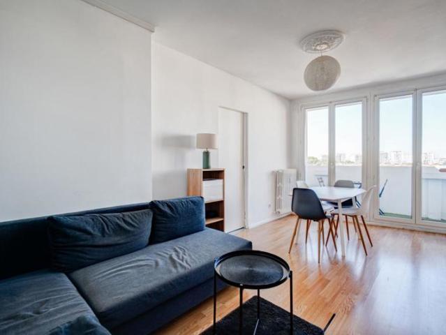 CROIX DE PIERRE Appartement T2 avec balcon