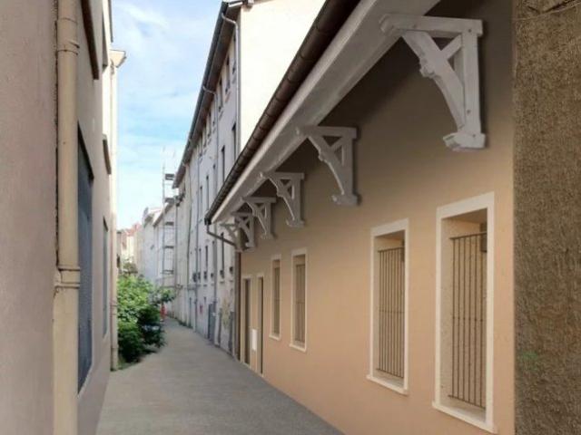 CROIX ROUSSE Maison 150 m²