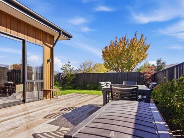 cromwell, 3 bedrooms