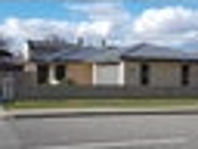 Cromwell, 3 bedrooms, $700 pw