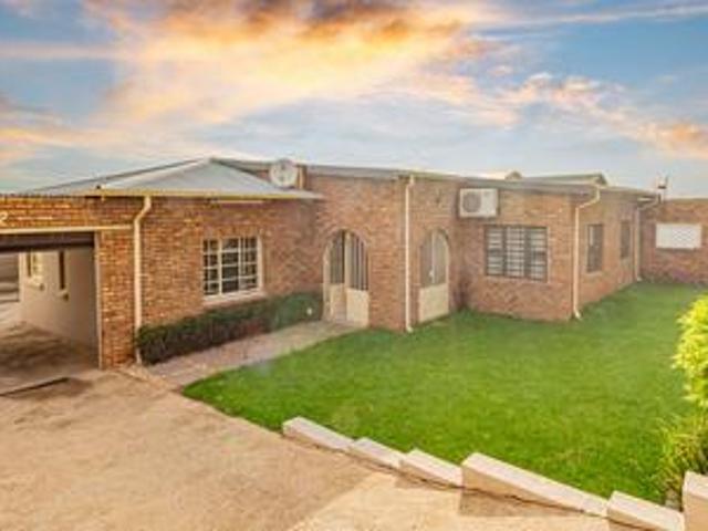 crosby 4bedroom family home for sale