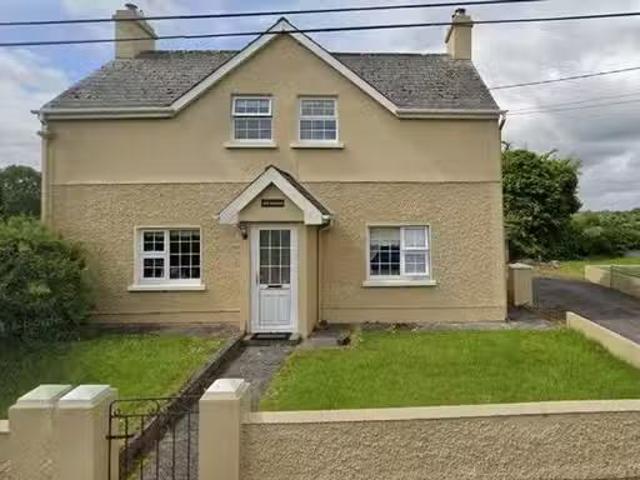 Cross Residence, Creggan, Ballaghaderreen, Co. Roscommon, F45N.