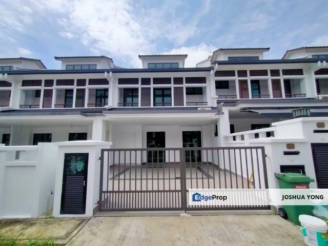 Cradleton @ Eco Majestic