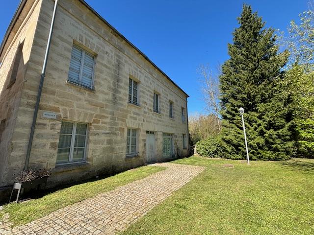 CRAMOISY beau duplex