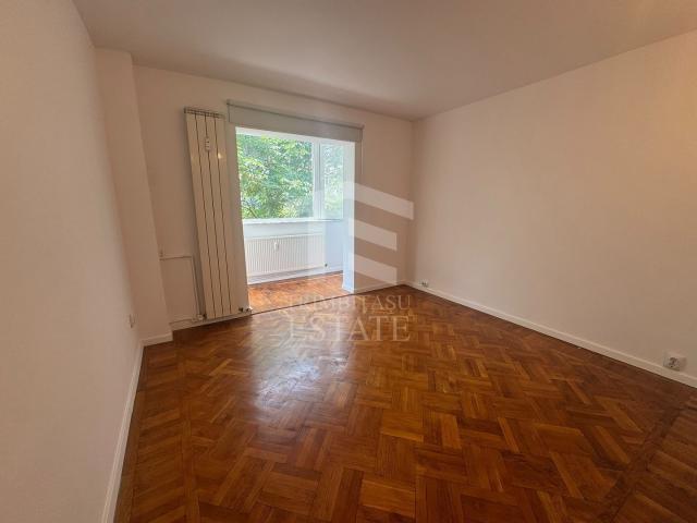 Crangasi 4 Camere Nemobilat 3/4