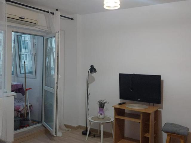 Crangasi Garsoniera Moderna confort 1