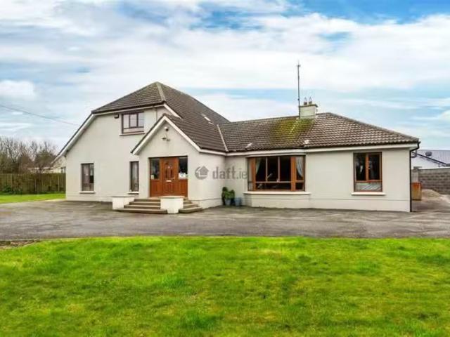 Cranny`s Lodge, Rosslare Harbour, Co. Wexford is for rent