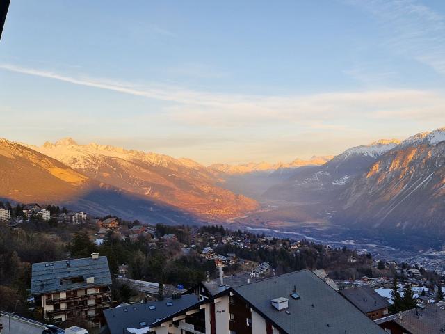 Crans Montana. Auf der Suche nach einem Adlerhorst auf dem Haut Plateau?