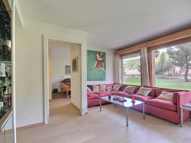 Crans Montana. 2 Schritte vom Zentrum entfernt, 3 Zimmer Nord für Personen mit eingeschränkter Mobilität