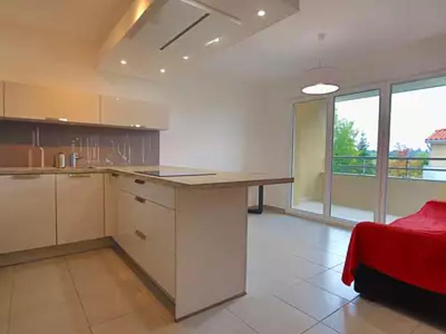 Craponne 69290 Location appartement 2 pièces t2 au dernier étage
