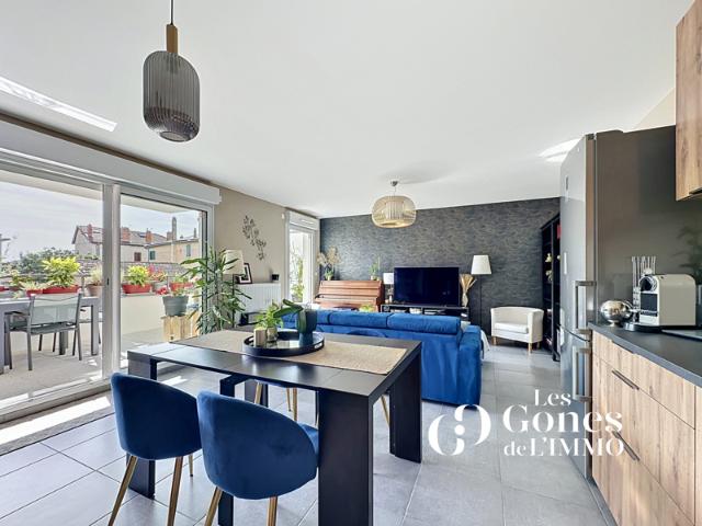 CRAPONNE CENTRE T3 DE 70 m2 TERRASSE IMMEUBLE RECENT