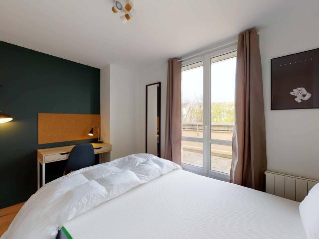 Créteil Schoelcher Private Room 2