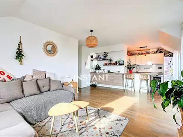 Créteil 94000 Achat / Vente appartement 3 pièces t3 au dernier étage terrasse