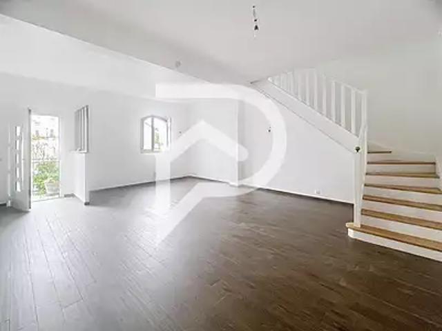 Créteil 94000 Location maison 5 pièces t5 au dernier étage