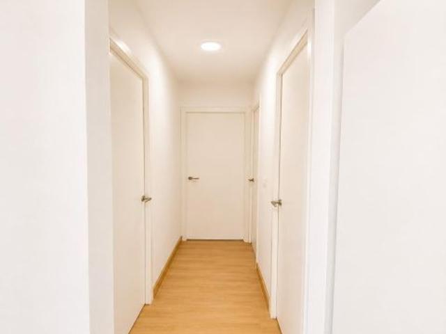 Creu de barbera! Piso reformado de 3 habitaciones, balcón, junto al Parque del Valles!