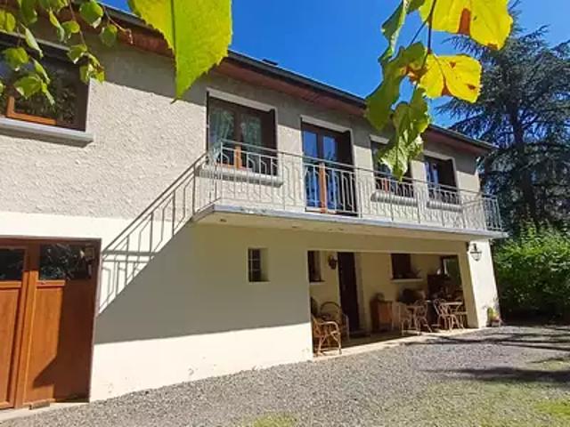Creuzier le Vieux 03300 Achat / Vente maison 5 pièces t5 au dernier étage