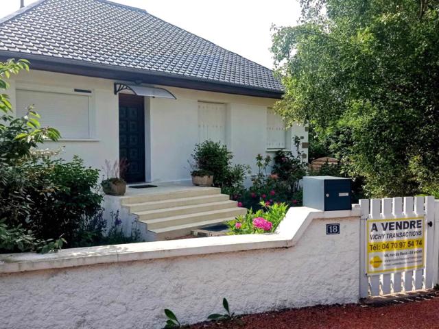 CREUZIER LE VIEUX MAISON DANS QUARTIER RECHERCHE
