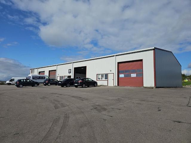 CREHANGE 57690 MURS LOUES, ENTREPOTS, LOCAUX D'ACTIVITE avec MAISON