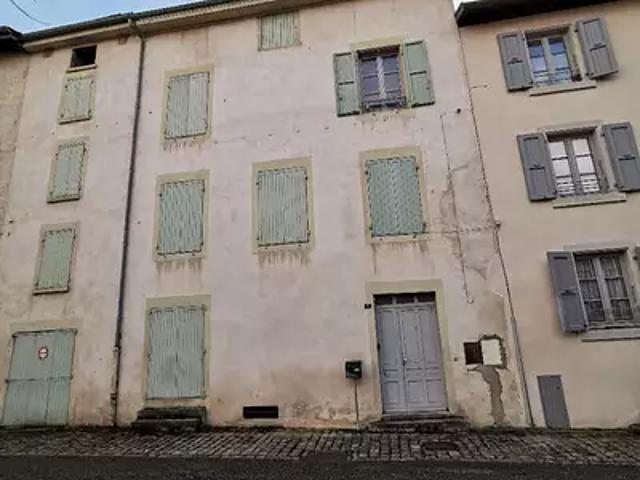 Crémieu 38460 Achat / Vente appartement 2 pièces t2