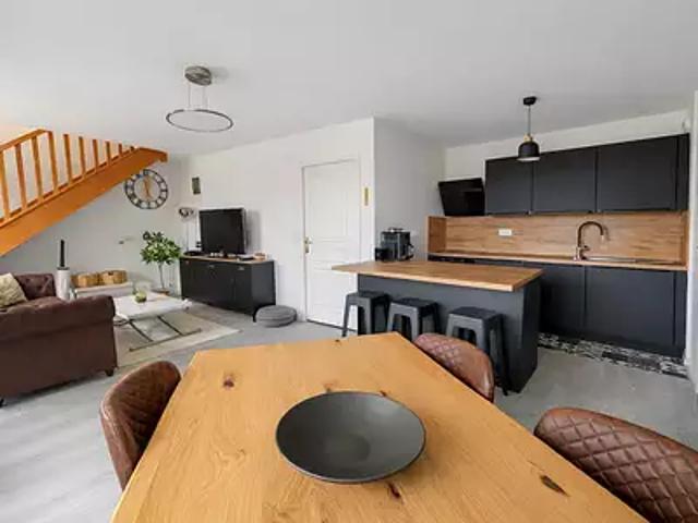 Crépy en Valois 60800 Achat / Vente appartement 3 pièces t3 parking
