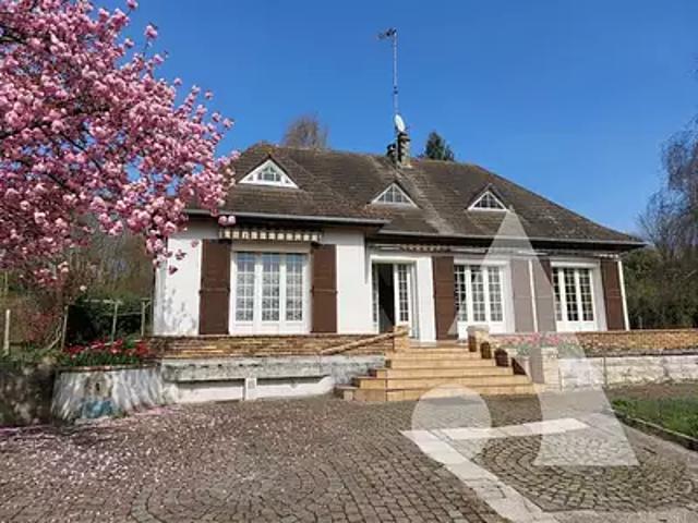 Crépy en Valois 60800 Achat / Vente immeuble