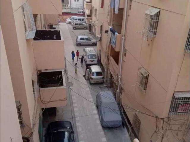 Crescent view Karachi Gulistan e Jauhar Block 17 ID 38421