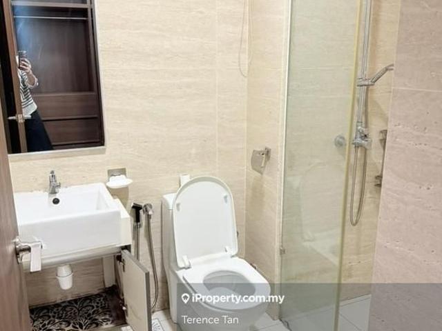 Crescent Bay Suites Teluk Bayu, Taman Bayu Puteri, Johor Bahru