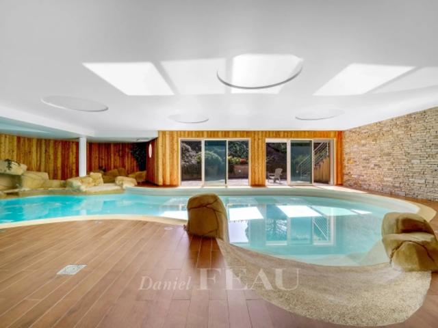 Crespières Domaine privé Maison avec piscine