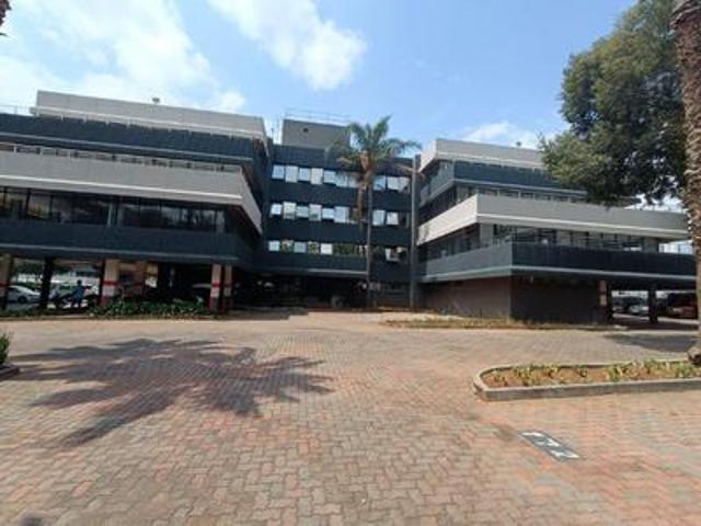 cresta – a‑grade office to let at cr.