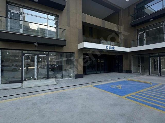 CRİTER RESİDANCE DA FIRSAT KİRALIK OFİS