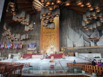 CRIPTA NUEVA EN LA BASILICA DE GUADALUPE