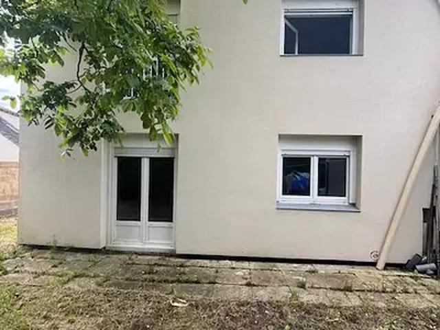 Crisolles 60400 Location maison 5 pièces t5 au dernier étage