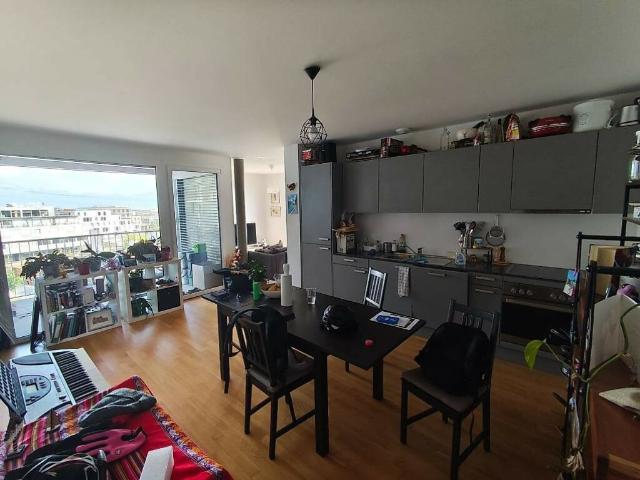 Crissier: Spacieux 3,5 pièces lumineux avec balcon