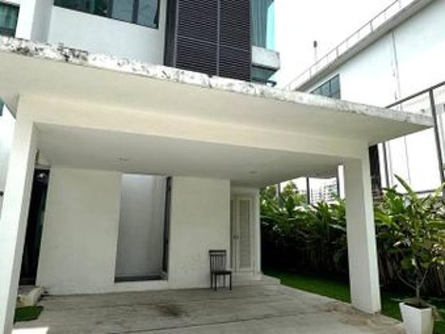 Cristal Serin Residence