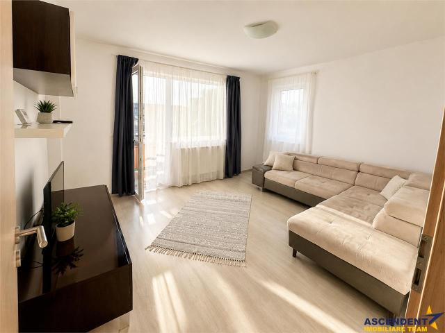 Cu gradina si loc parcare, apartament 2 camere, 63mp, decomandat, Tractorul, Brasov