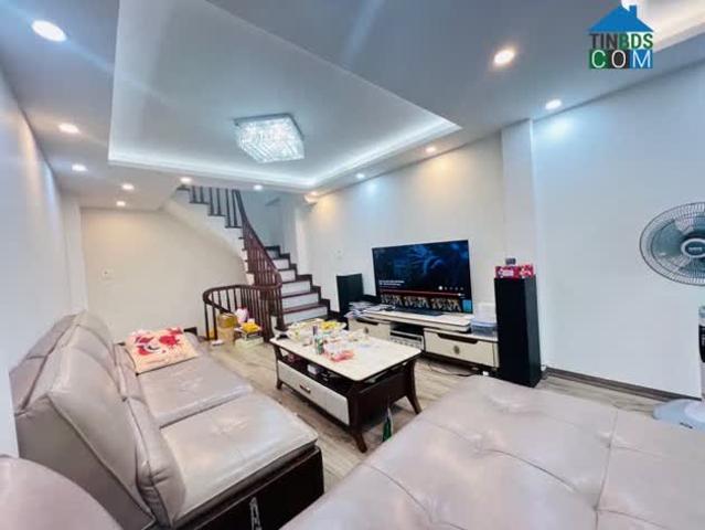 CUỐI NĂM cần Bán Nhà Ngõ 156 Tam Trinh. Dòng tiền 230 triệu/năm 42M × 5 tầng. 6 Ngủ, full tiện