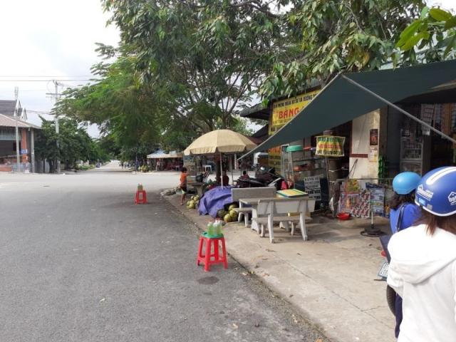 Cuối Năm Sang Mỹ Định Cư, Vợ Chồng Tôi Bán Rẻ Lại Lô đất