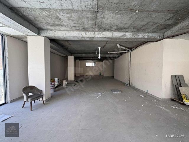 CUMHURİYET CADDESİNDE KURUMSALA UYGUN SIFIR BİNADA DÜKKAN