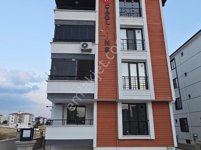 Cumhuriyet Mah 2+0 Kiralık Yeni Bina Vira Gayrimenkul