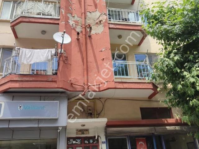 Cumhuriyet Mah. 3+1 Dükkan Üstü 3.kat Satılık Daire