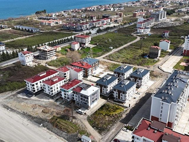 Cumhuriyet Mah. Turnasuyu kavşağında site içi Kiralık 2+1 daire