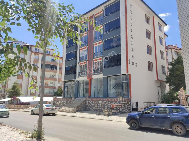 Cumhuriyet Mah Koç Okul Yanı 2+1 Sıfır Daire