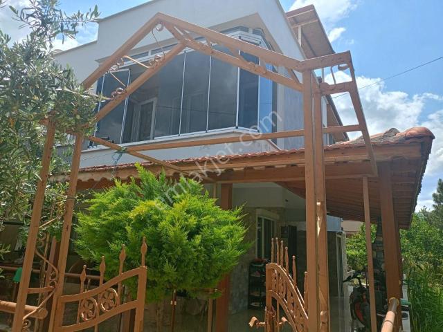Cumhuriyet Mahallesi Merkezi Konum'da 3+1 Kiralık Villa